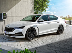La Skoda Octavia iV embarque une motorisation hybride rechargeable de 204 ch