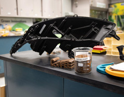 L'enveloppe des grains de café transformée en pièces automobiles