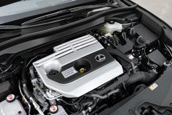 Le Lexus UX hybride roule en tout électrique 63,4 % du temps et 45,9 % de la distance