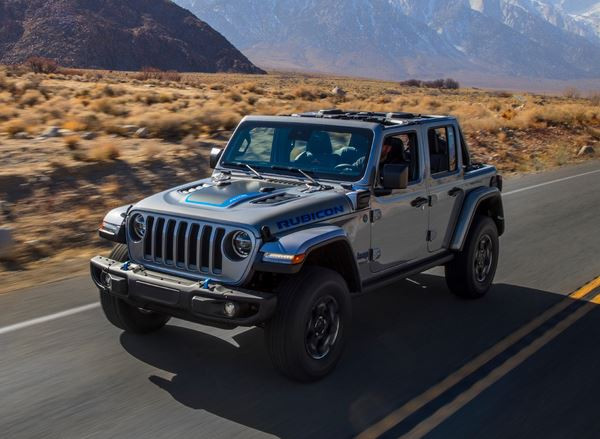 Le Jeep Wrangler 4xe adopte un groupe motopropulseur hybride rechargeable