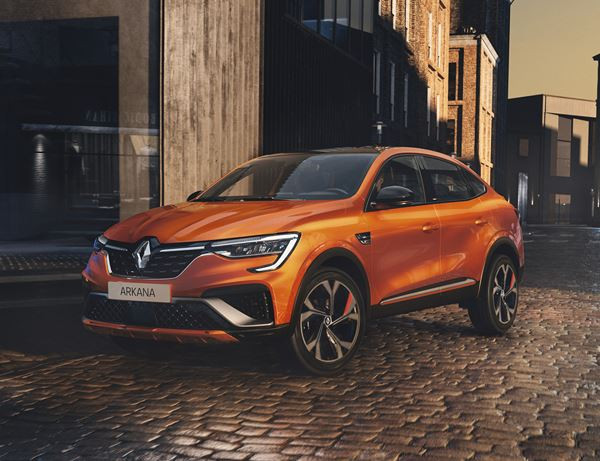 Le SUV Coupé Renault Arkana adopte une motorisation hybride E-Tech Hybrid 140
