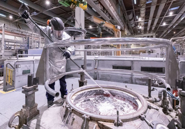 La fonderie de métaux légers de l'usine BMW de Landshut utilise de l'aluminium recyclé