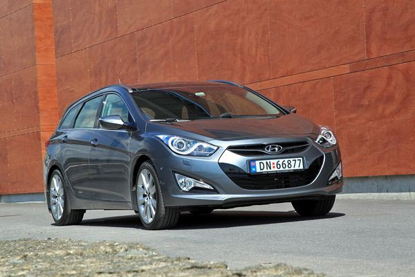 Hyundai lance son nouveau break i40sw