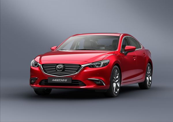 La Mazda 6 s'offre des évolutions de design extérieur et de nouvelles technologies