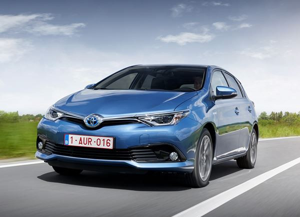 Une Toyota Auris au style plus affirmé dotée de nouvelles motorisations
