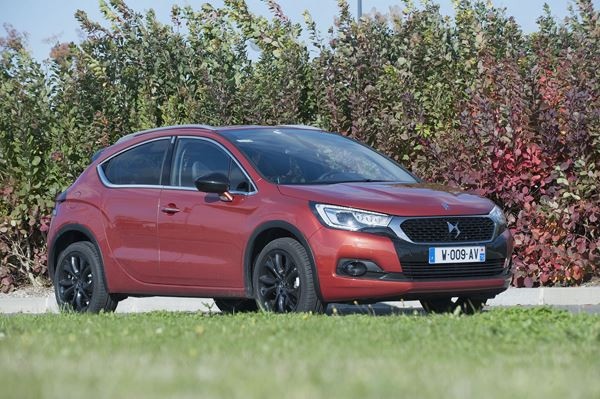 Une DS 4 Crossback à l’allure de baroudeur chic