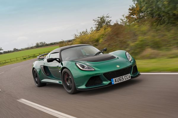 La Lotus Exige Sport 350 développe plus de 300 ch par tonne
