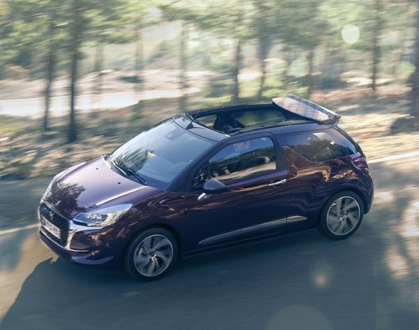 La DS 3 Cabrio joue la carte de la séduction dans l’univers du luxe à la française