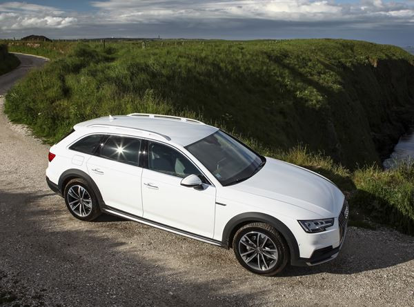 L'Audi A4 Allroad adopte un style baroudeur et une transmission intégrale