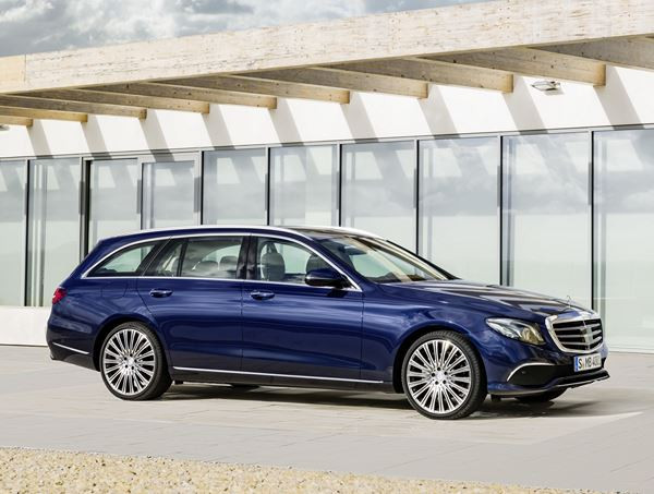 La Mercedes-Benz Classe E Break en approche