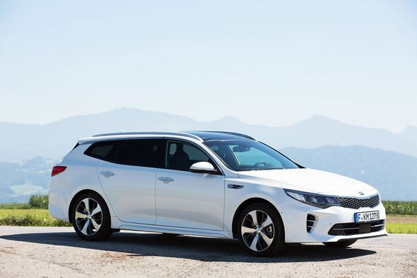 La Kia Optima SW offre un volume de chargement de 552 litres