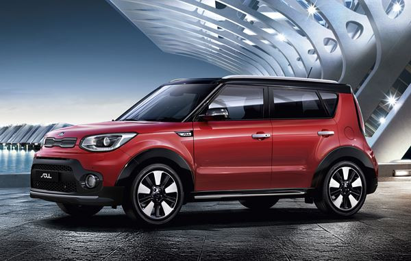 Le Kia Soul affiche des boucliers redessinés avec une plaque de protection métallique