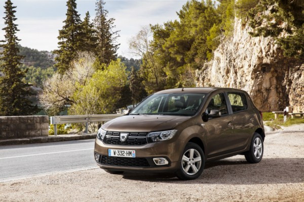 La Dacia Sandero reçoit un design légèrement revisité