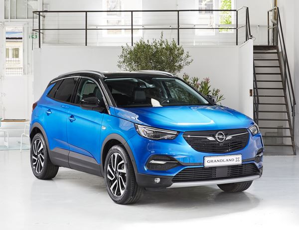 Le SUV Opel Grandland X affiche une allure de tout-terrain