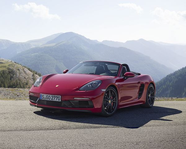 Le roadster Porsche 718 Boxster GTS débite une puissance de 365 ch