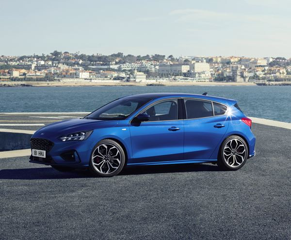 Ford Focus: une berline au design émotionnel conçue sur un nouveau châssis