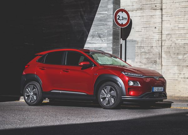 Le SUV urbain Hyundai Kona se décline en version électrique