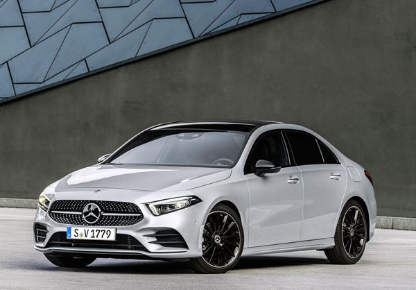 Mercedes Classe A Berline: une berline quatre portes compacte à coffre séparé
