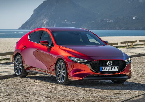La Mazda 3 monte en gamme