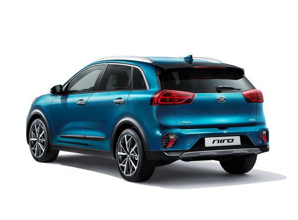 Le Kia Niro hybride restylé affiche un design extérieur repensé