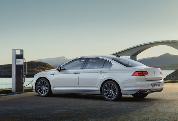 La Volkswagen Passat GTE affiche une autonomie électrique WLTP de 56 km