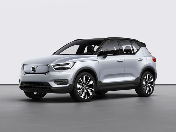 Le SUV compact électrique premium Volvo XC40 Recharge en approche