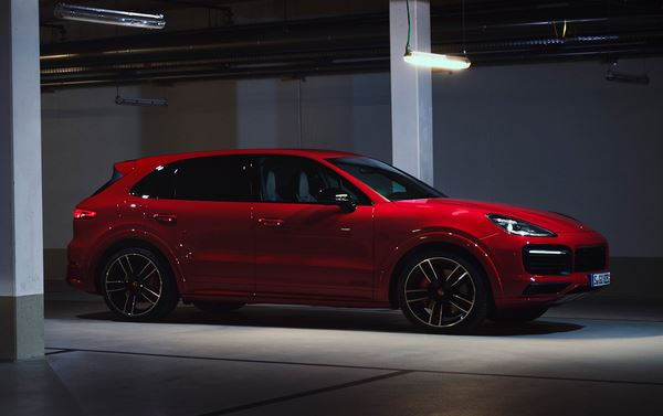 Le Porsche Cayenne GTS embarque un V8 biturbo de quatre litres de 460 ch