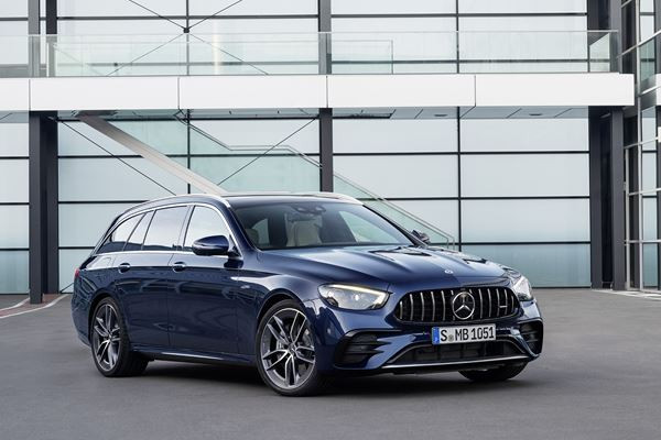 La Mercedes Classe E Break s'offre un design plus dynamique