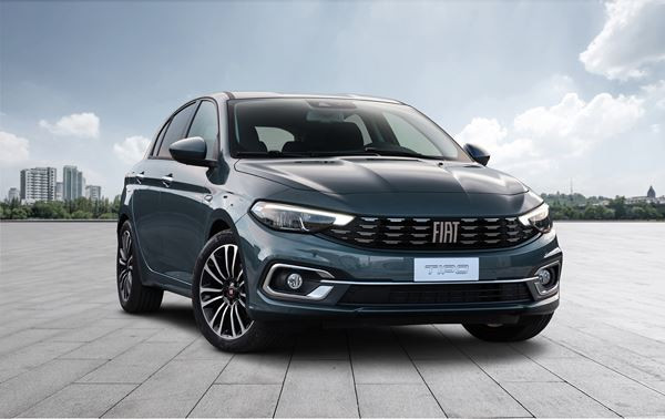 La berline cinq portes Fiat Tipo mise à jour débute à partir de 17 490 euros