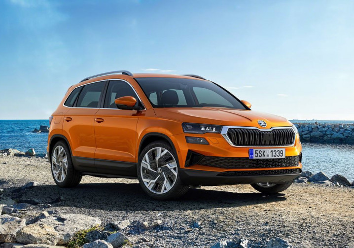 Le SUV compact Skoda Karoq adopte un langage stylistique plus raffiné
