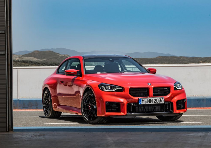 La compacte hautes performances BMW M2 Coupé embarque un six cylindres de 460 ch