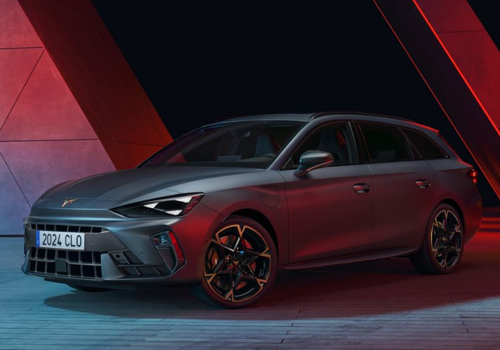 Le break sportif Cupra Leon Sportstourer affiche l'ADN de la marque avec un visage revu
