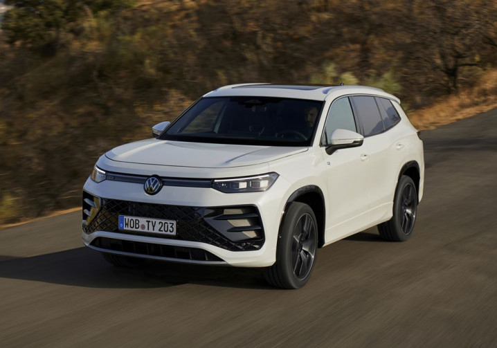 Volkswagen Tayron: un SUV de taille intermédiaire capable d'accueillir jusqu'à sept occupants
