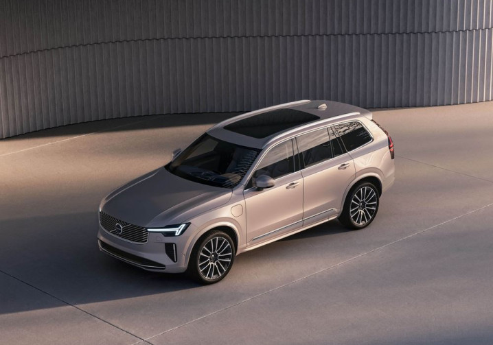 Le Volvo XC90 sept places bénéficie de mises à jour technologiques