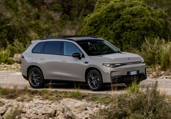 Le SUV du segment D Leapmotor C10 Range Extender affiche des émissions de CO2 de 10 g/km