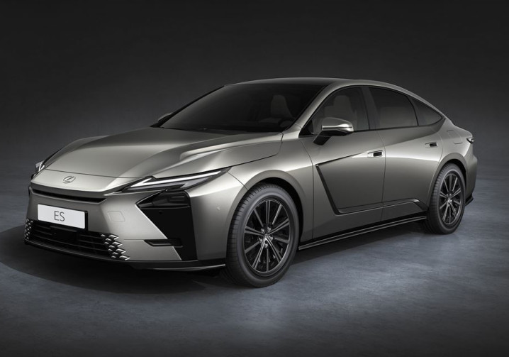 La routière japonaise Lexus ES de huitième génération se convertit à l'électrique