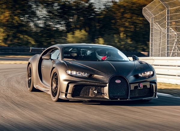 La Bugatti Chiron Pur Sport sur la piste d'essai pour des séances de mise au point
