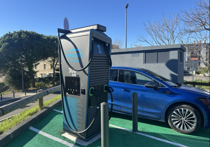 Des tarifs de recharge publique des véhicules électriques à la fois opaques et très variables