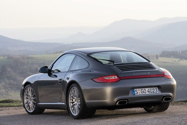 Porsche présente la nouvelle Porsche 911