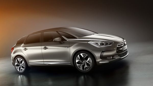 A la découverte de la Citroën DS5 White Pearl