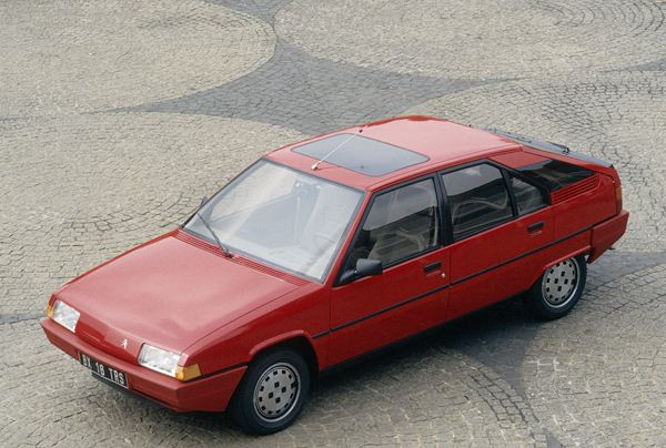 Citroën fête les 30 ans de la BX à Rétromobile