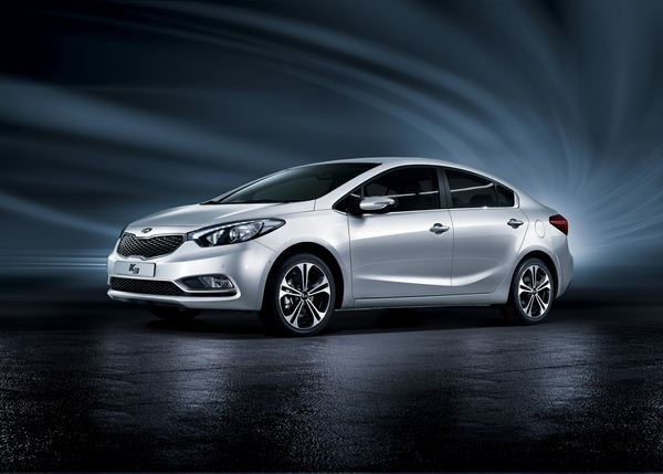 Une nouvelle Kia Cerato à la silhouette plus élancée et aux lignes dynamiques