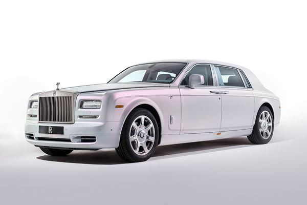 La Rolls-Royce Phantom Serenity repousse les limites du luxe automobile personnalisé