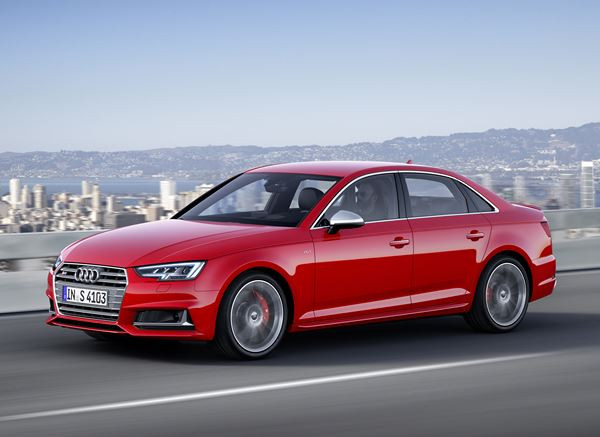 La nouvelle berline sportive Audi S4 en approche