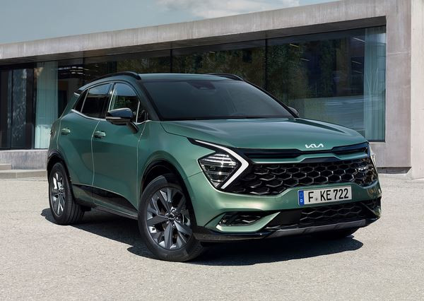 Le Kia Sportage Hybride Rechargeable embarque une batterie lithium-ion polymère de 13,8 kWh