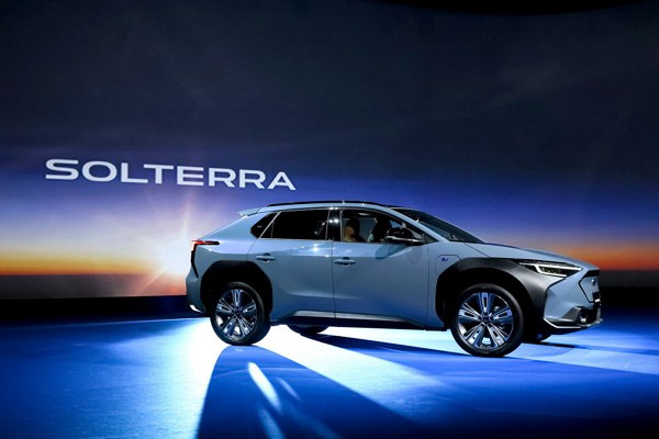 Le SUV électrique Subaru Solterra embarque une transmission intégrale