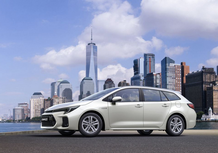 Le break compact Suzuki Swace Hybrid bénéficie d'optimisations