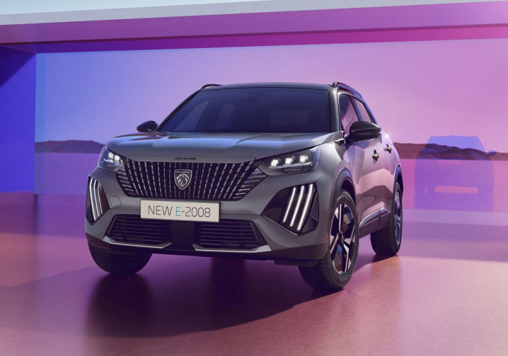 Le SUV Peugeot e-2008 électrique revendique jusqu’à 406 km d’autonomie WLTP