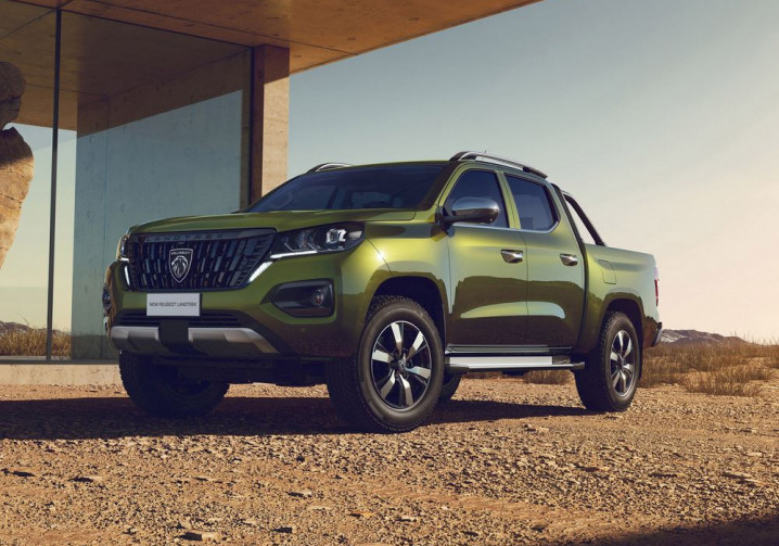 Le pick-up One ton Peugeot Landtrek se modernise