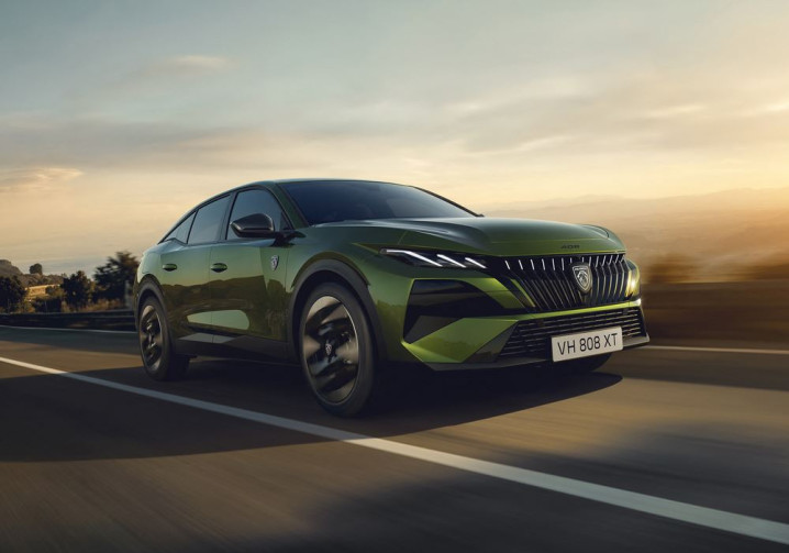 La Peugeot 408 restylée affirme son caractère avant-gardiste